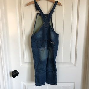 Girls Hudson overalls size 4t, ends at calf